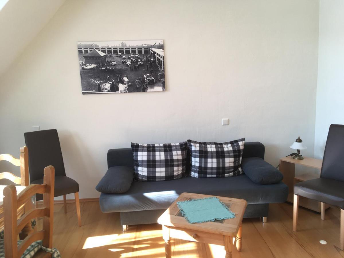 Ferienwohnung Zur Scheune Lind  Extérieur photo